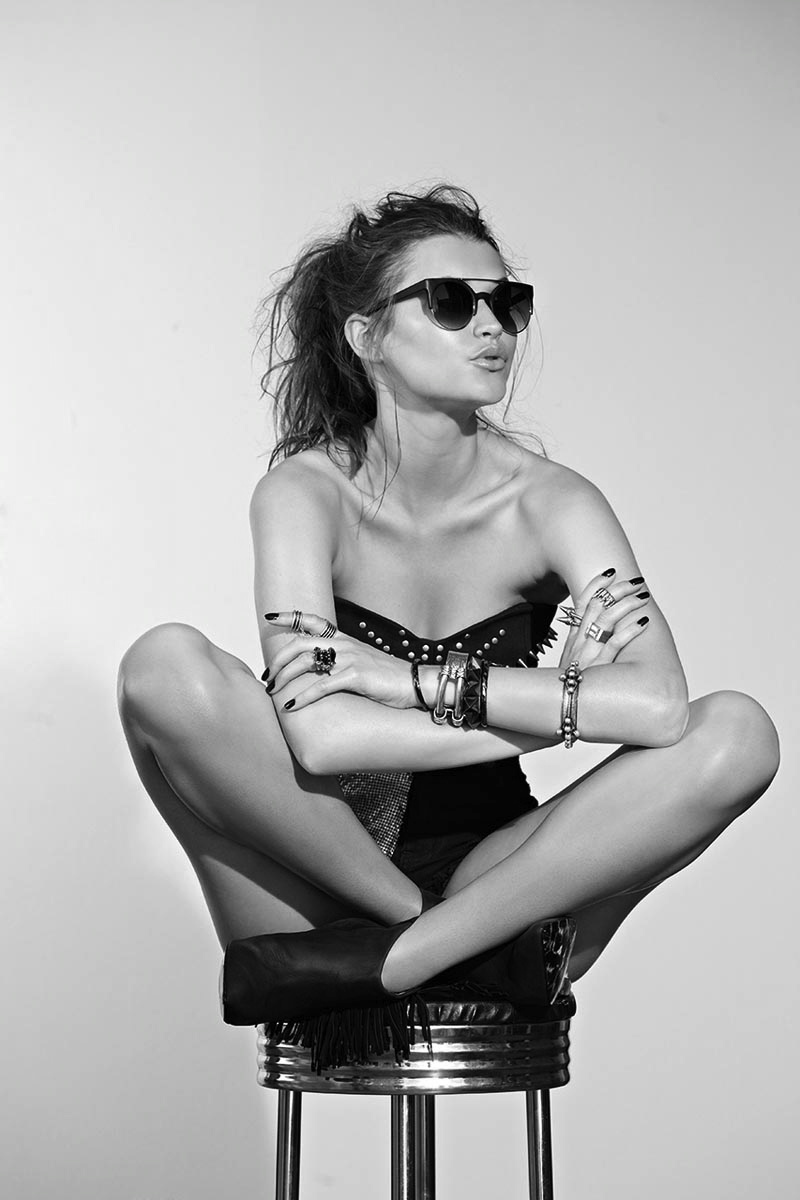 Sassy girls in Alexandria — step in, relax, and chat live