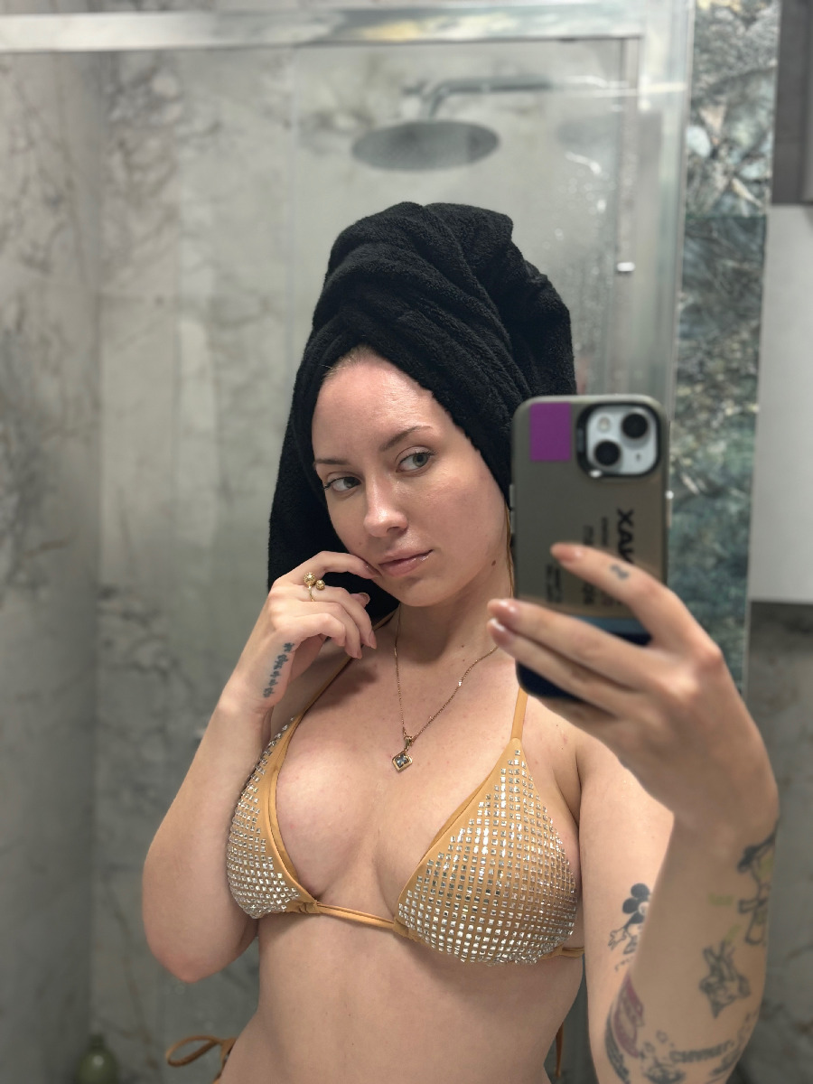 Nude girl KateV in Alexandria