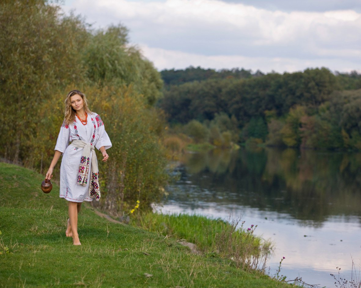 Nude girl Slavic women in Alexandria